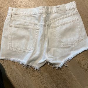 AGOLDE cut off shorts - white- brand new - size 29. Still have tags